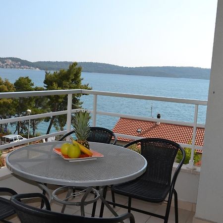 Apartment Gabi Trogir Quarto foto